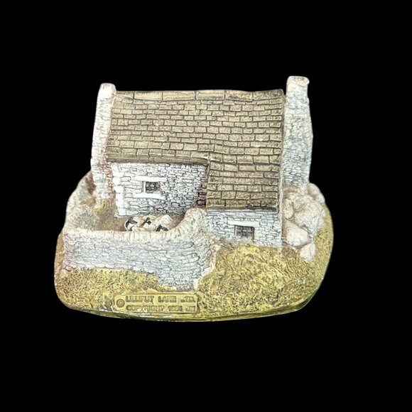 The Croft By Lilliput Lane Miniature Masterpiece Handmade In Cumbria UK - Picture 2 of 9